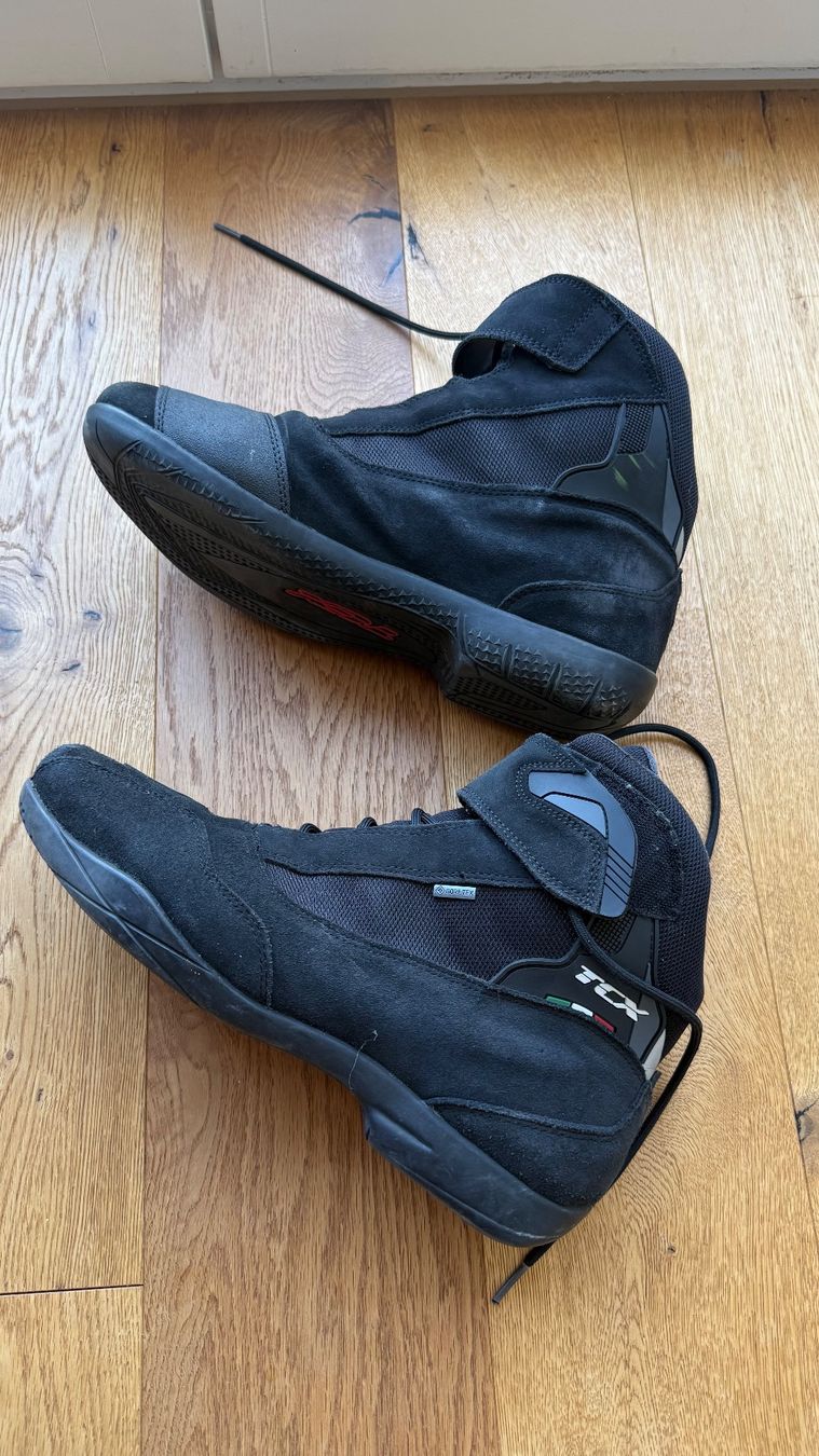 Scarpe da uomo: Motorradschuhe – Usato da Neudorf venduto da Condor1 1