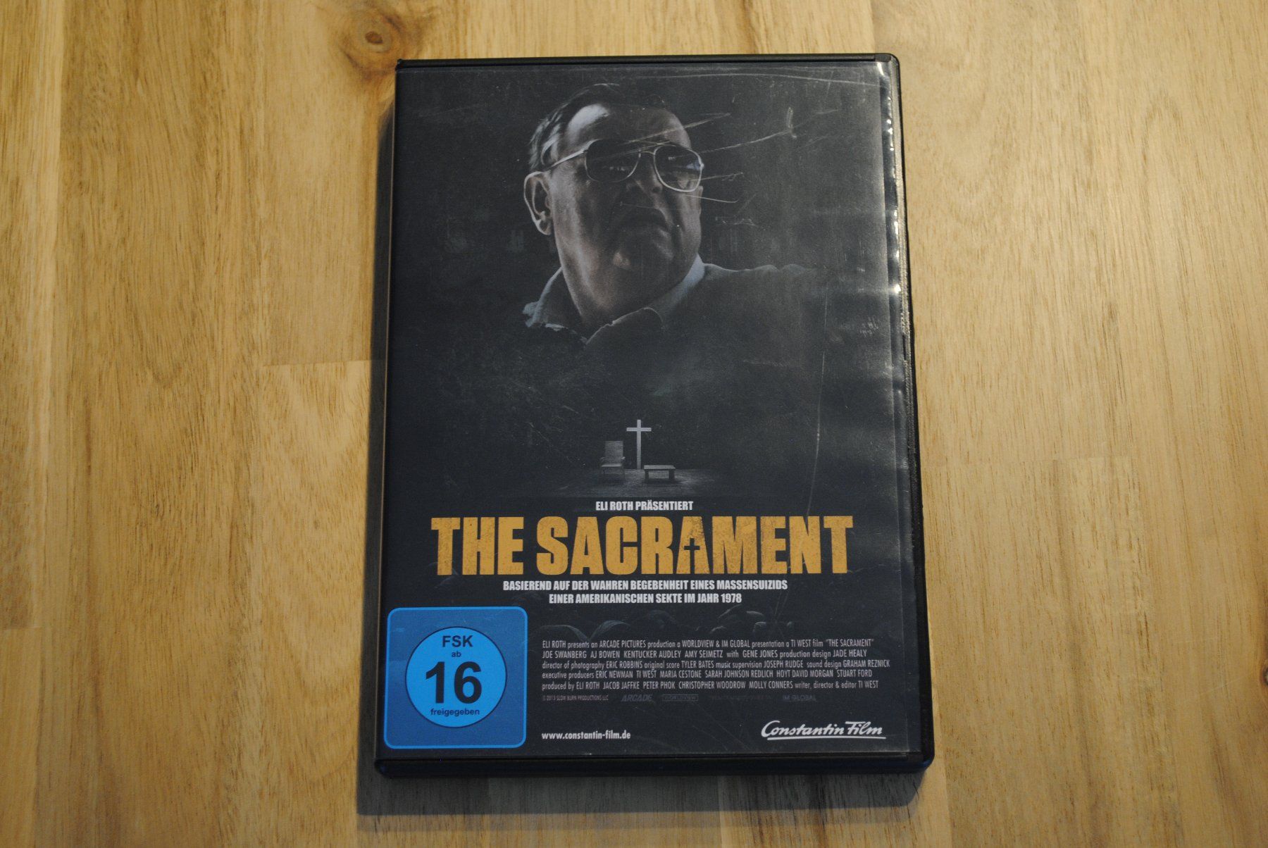 Tutti i DVDs: The Sacrament – Usato da Olten venduto da prusik02