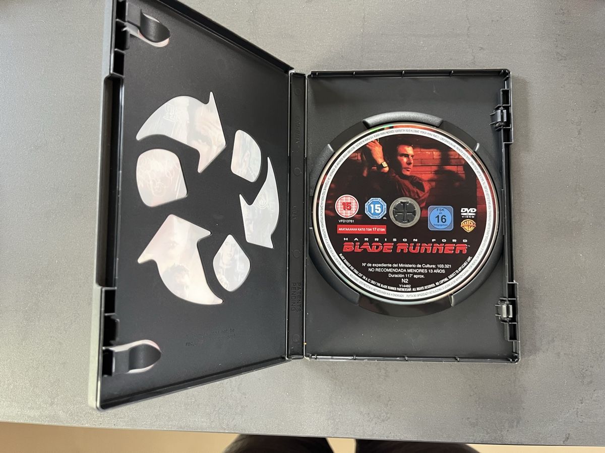 Tutti i DVDs: Blade Runner Final Cut DVD FSK 16 – Usato da Solothurn venduto da Bagi1989 1