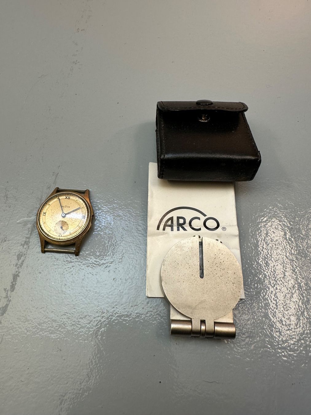Orologi: 2x UHREN DIV AB 1.- !!! – Usato da Zürich venduto da NIKI777 6