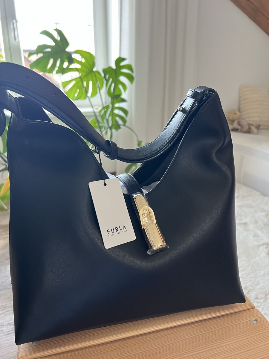 Furla Taschen für Damen: Furla Handtasche – Neu und originalverpackt aus Mellingen von lei_v6w7 2