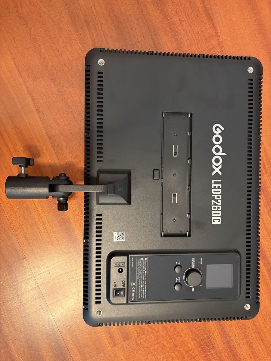 Godox Lampade: Videoleuchte Godox LEDP260C – Nuovo (secondo la descrizione) da Meggen venduto da saporo01 1
