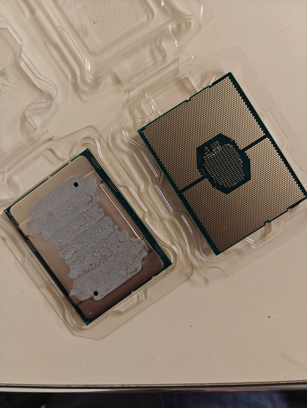 PC: 2x Xeon SR 4114 2,2 GB 10 C 85 W – Usato da Bern venduto da WE_ARE