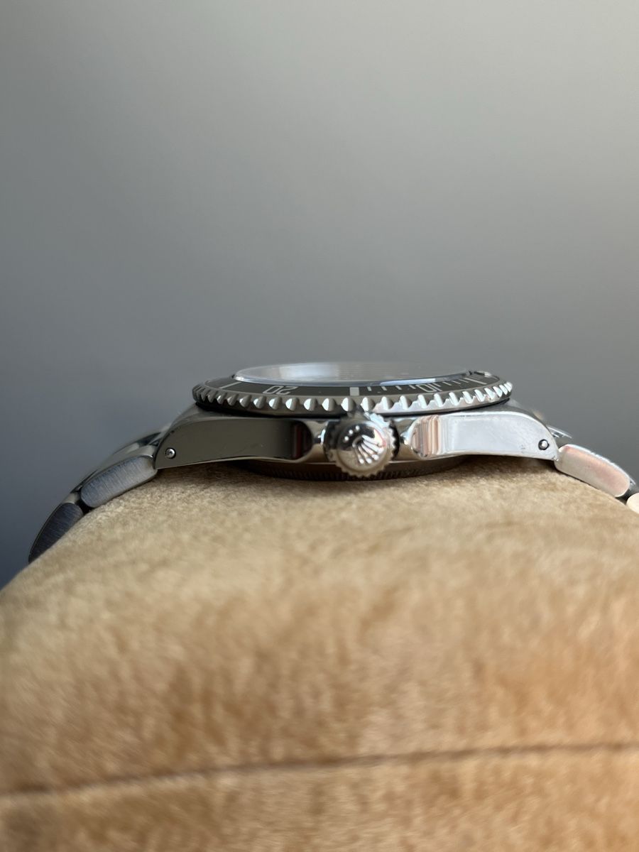 Rolex Orologi: Rolex Submariner, reference 14060 with box & certificate – Usato da Basel venduto da hmod 1