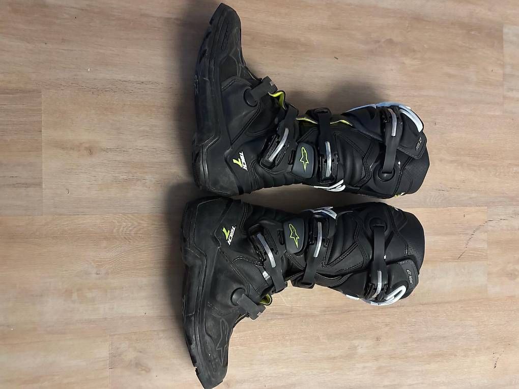 Scarpe da uomo: BOTTES ALPINESTARS TECH 7 – Usato da Collombey venduto da qua_lb8f 3