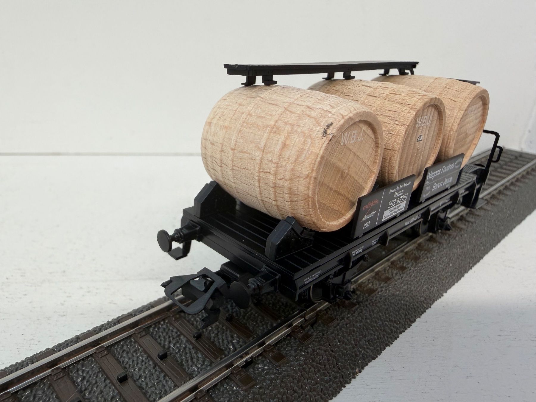 Märklin Modellini di ferrovie: Märklin 46744 Güterwagen Jahreswagen 2003 – Usato da Büsserach venduto da ModellbahnDepot 4