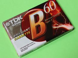 TDK Brilliant Cassete 60 Minuten Kassette MC K7 OVP