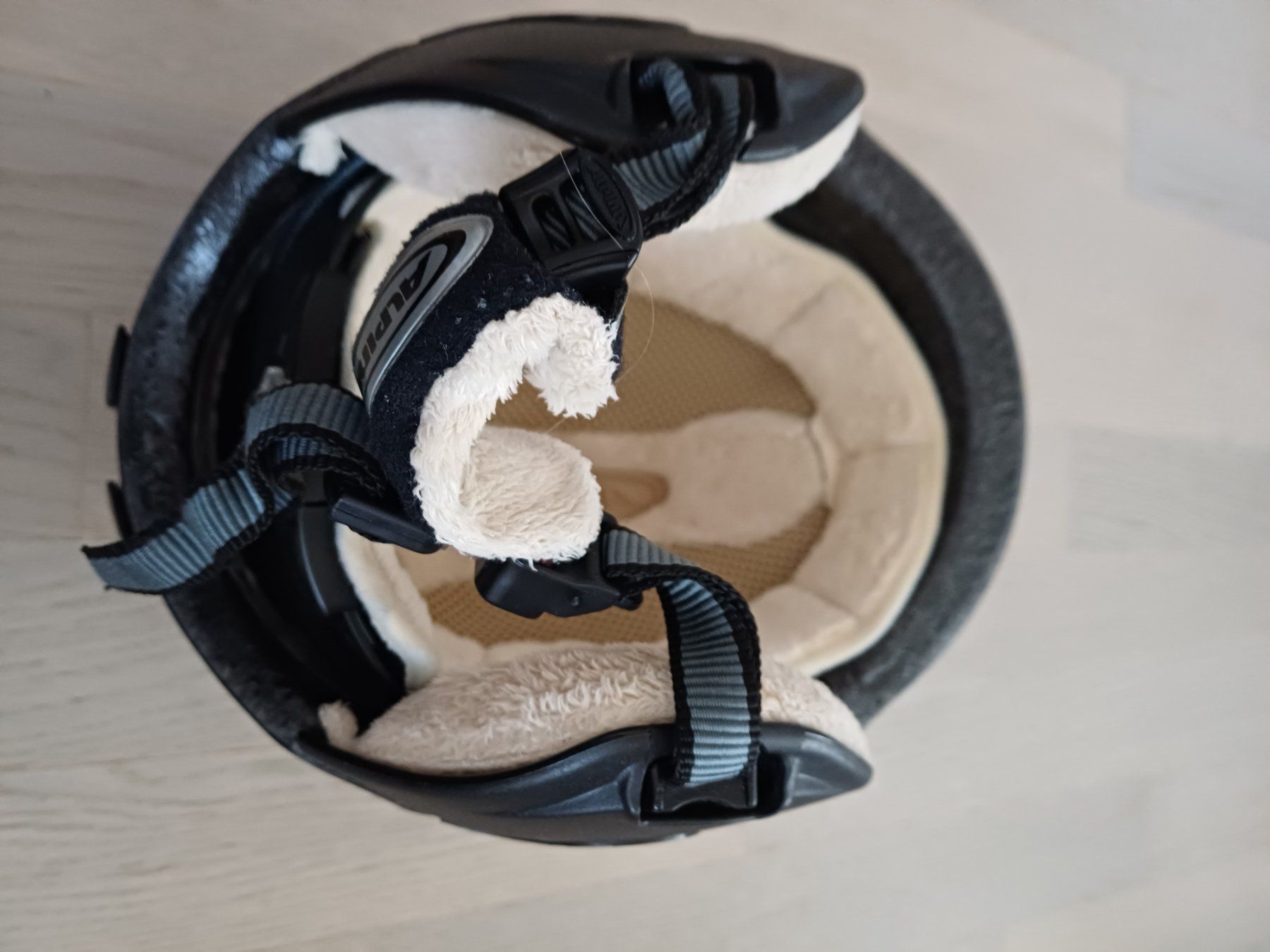 Alpina Caschi: Mädchen-Skihelm – Usato da Frauenfeld venduto da Costanza01 3