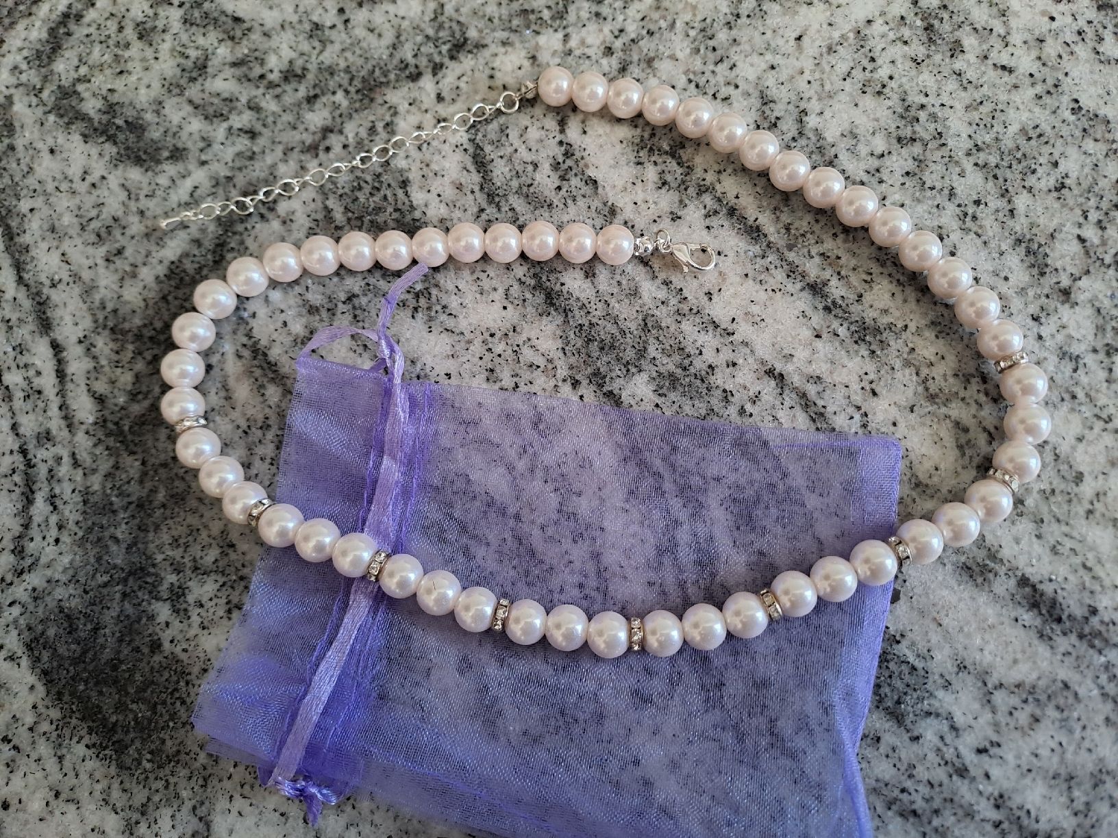 Catenine: Perlenkette mit Schmucksteinen weiss – Nuovo (secondo la descrizione) da Rickenbach LU venduto da bishiida 3
