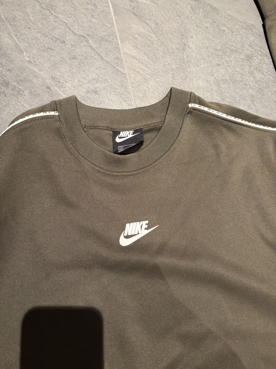 Nike Pullover & Sweatshirts: Nike Pullover Gr. S – Gebraucht aus Frauenkappelen von SSCN01 1
