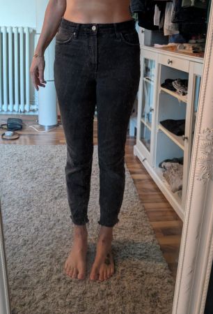 Röhrenjeans Grösse 36, Zara