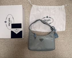 Sac Prada réédition 2000 bleu gris set COMPLET