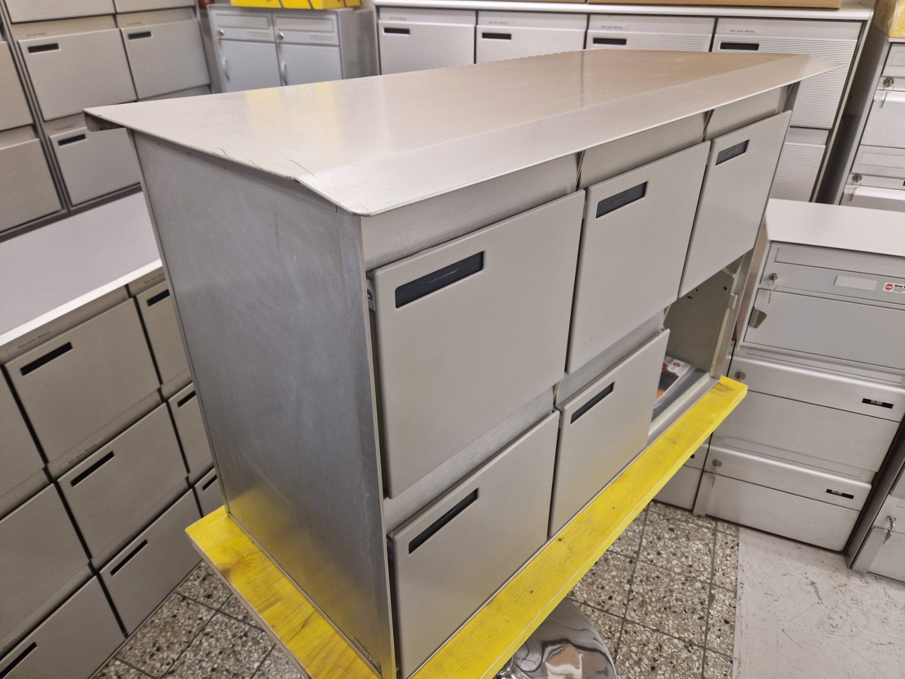 Altro per la casa: 5-er Briefkasten (Schweizer AG) – Usato da Wiler b.Utzenstorf venduto da bamaa-shop 2