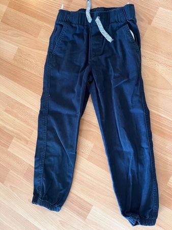 Kinder Hose C&A Grösse 128cm dunkelblau guter Zustand