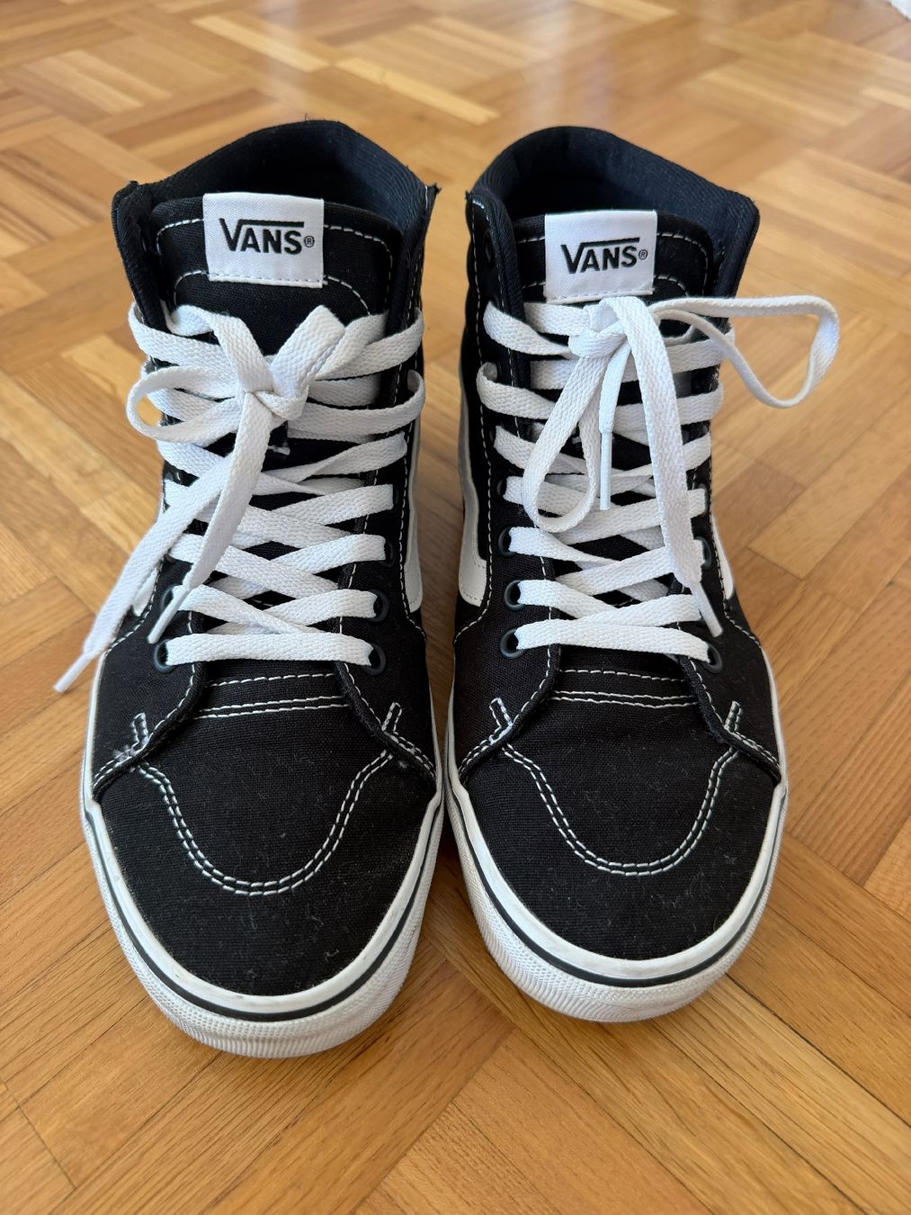 Vans Herrenschuhe: Vans Grösse 38, schwarz – Neu (gemäss Beschreibung) aus Emmenbrücke von L_W 3