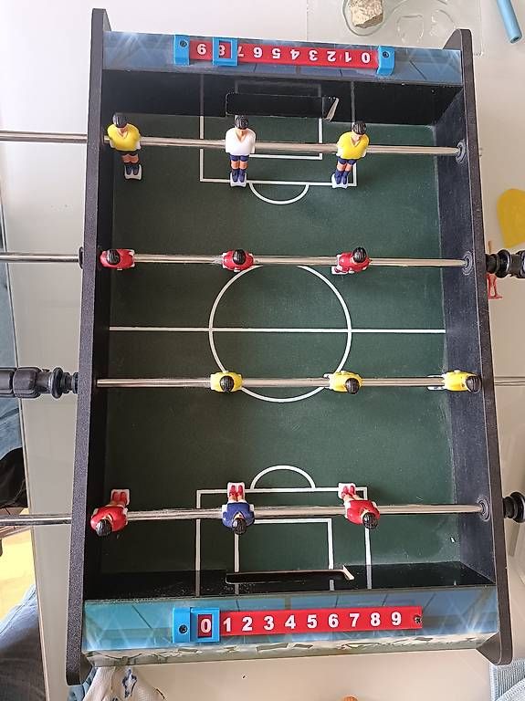 Jeux: Farmer Tischfussball klein – D'occasion à Mönchaltorf par vernise25