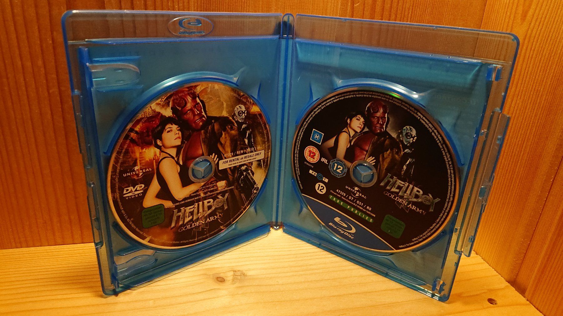 Tutti i DVDs: HELLBOY Die Goldene Armee Blu-Ray – Usato da Wilderswil venduto da Exebub 2