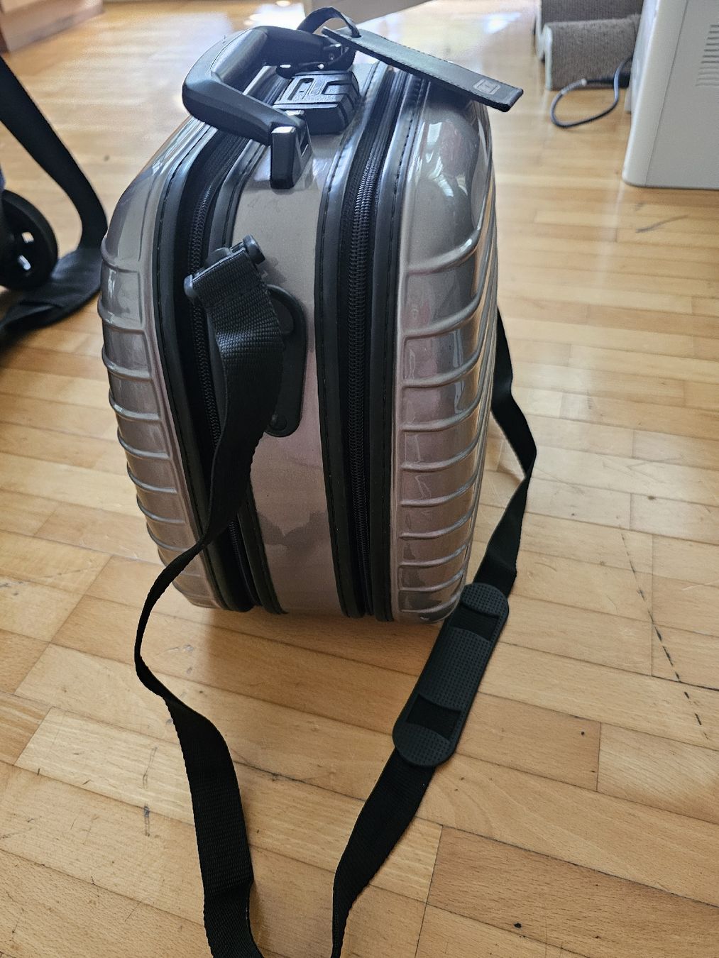 Rimowa Custodie per cosmetici: Rimowa Beauty Case – Usato da Riedikon venduto da Winter21. 5