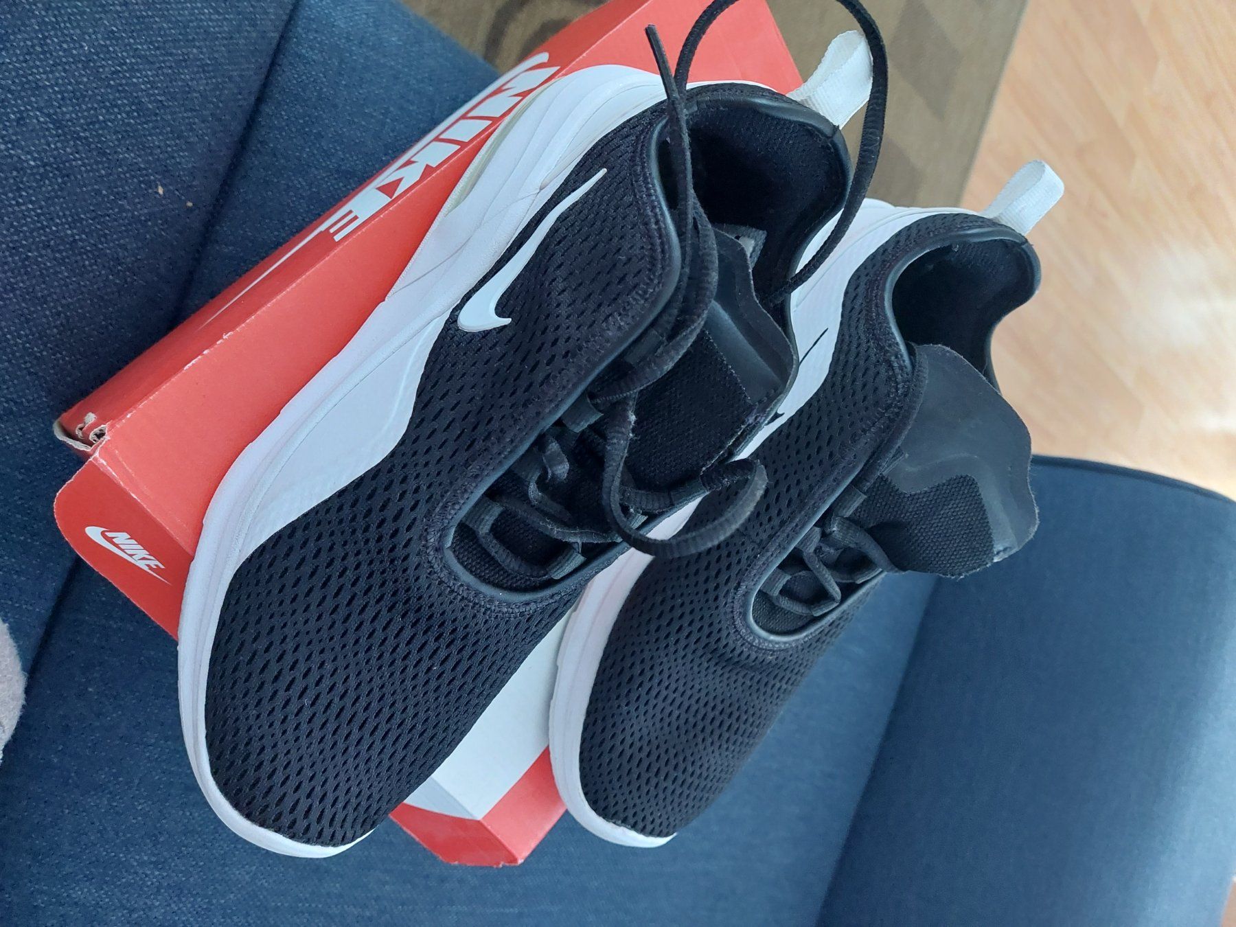 Nike Damenschuhe: Nike Air Max  Gr. 39 – Gebraucht aus Schötz von Alesig71