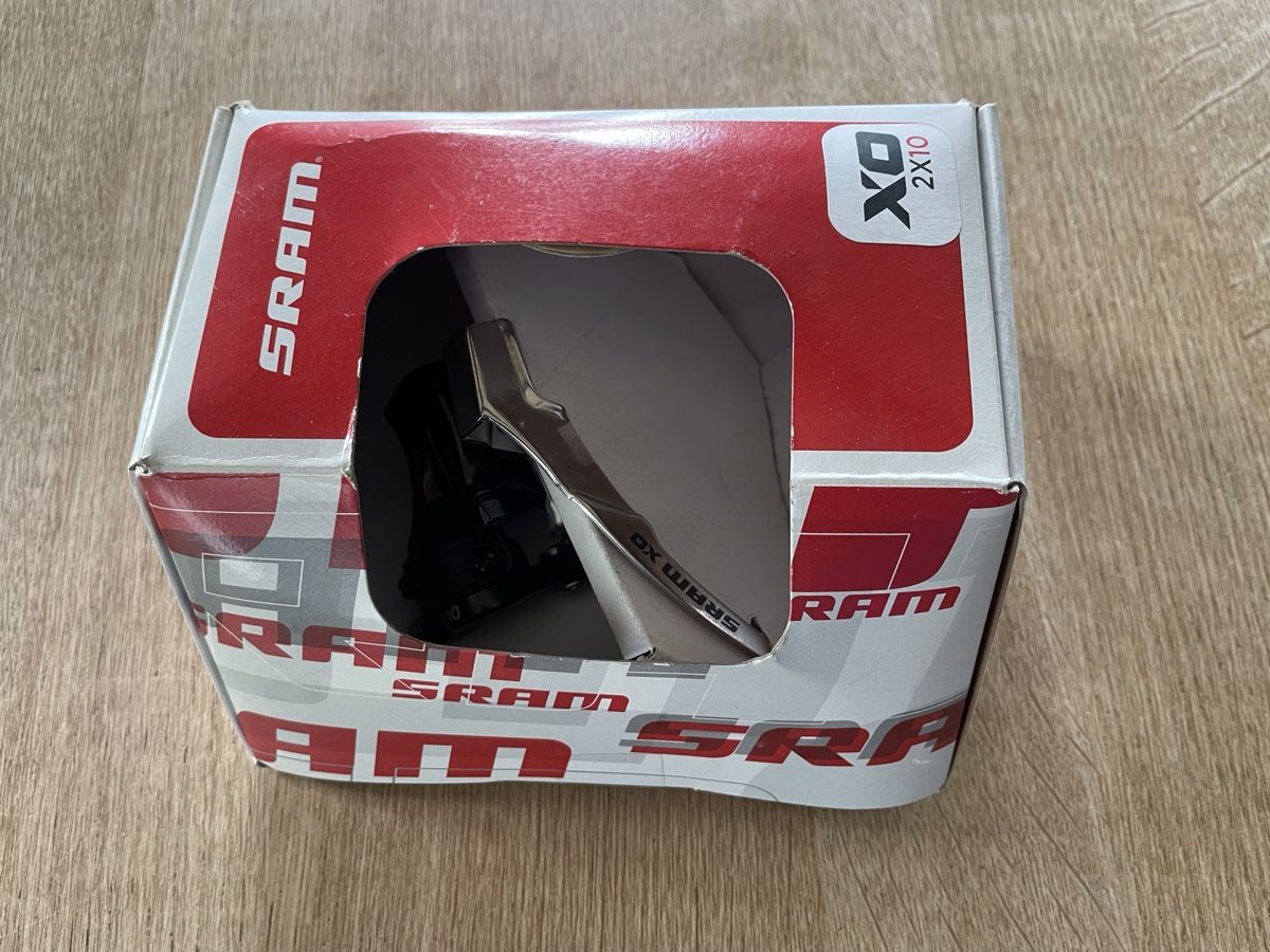 Sram Pezzi di ricambio: Sram XO Front dérailleur 2 x10 vitesses – Nuovo e nell'imballaggio originale da Chesalles sur Oron venduto da cajealti 2