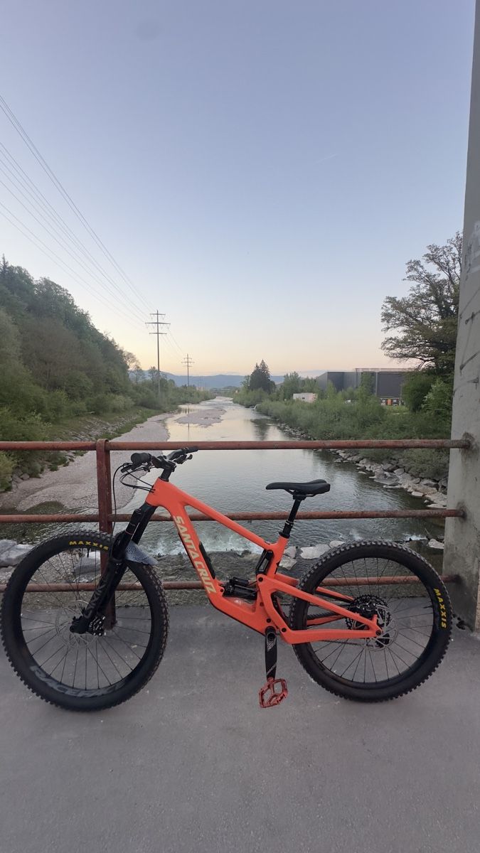 Santa Cruz Biciclette: Santa cruz Bronson – Nuovo (secondo la descrizione) da Gerlafingen venduto da bon_92dc 3