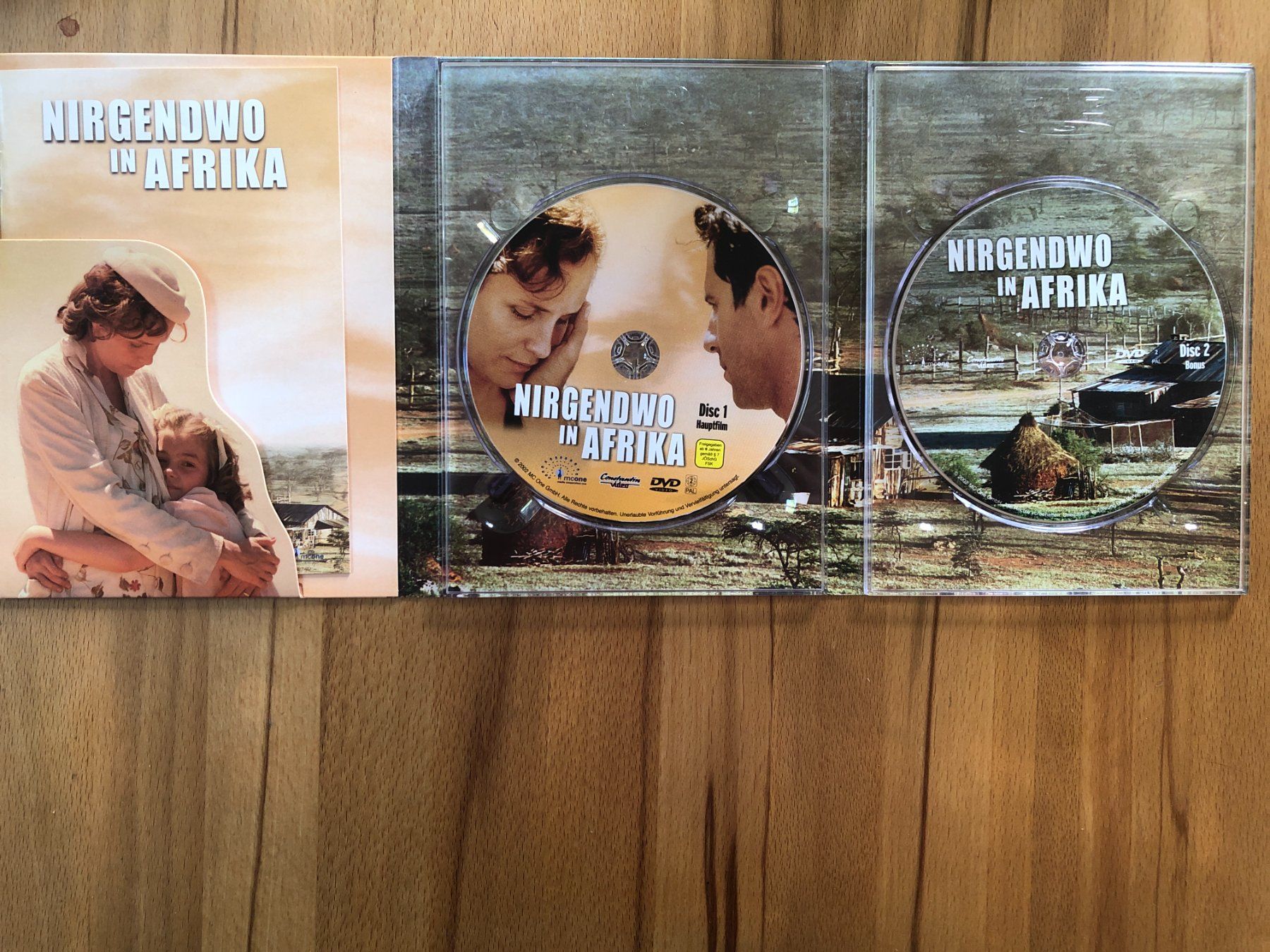 Tutti i DVDs: DVD Nirgendwo in Afrika - 2 DVD Special Edition Widescreen – Usato da Basel venduto da Dasbrauchstdu 1