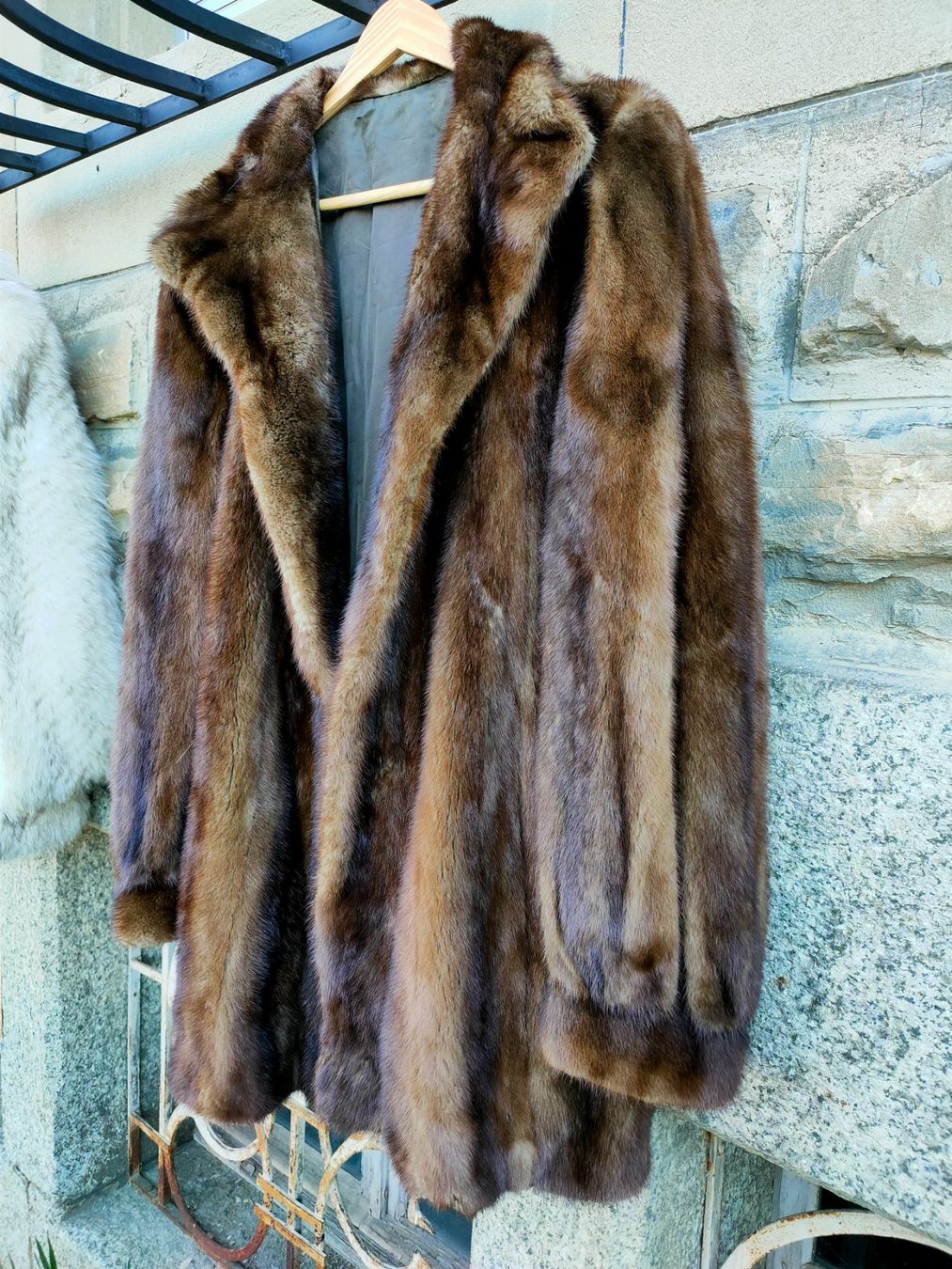 Cappotti: Manteau en véritable fourrure de vison – Usato da Fribourg venduto da mar_z6hq 5