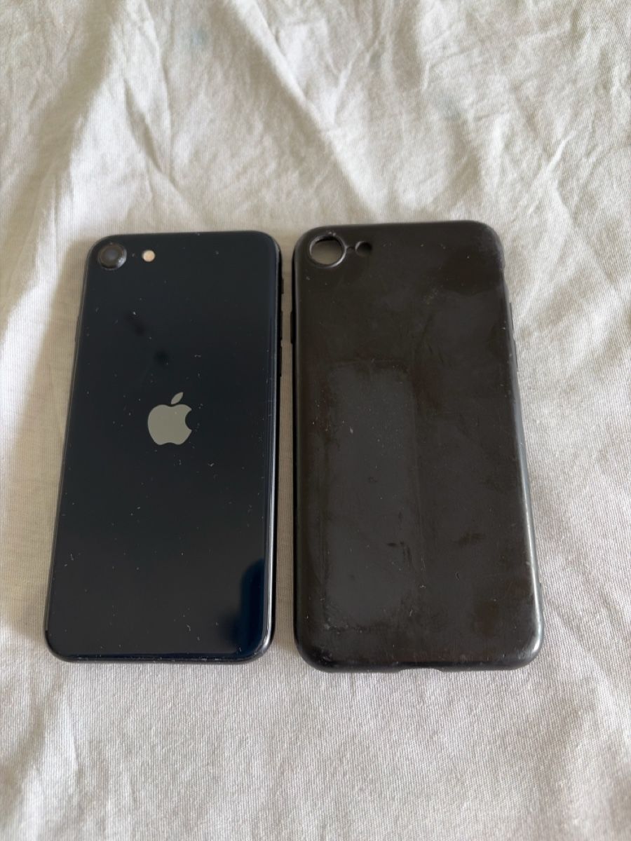 Apple Telefoni cellulari / Smartphones: Apple iphone SE 64 Gb – Usato da Perlen venduto da K.P.K.P 2