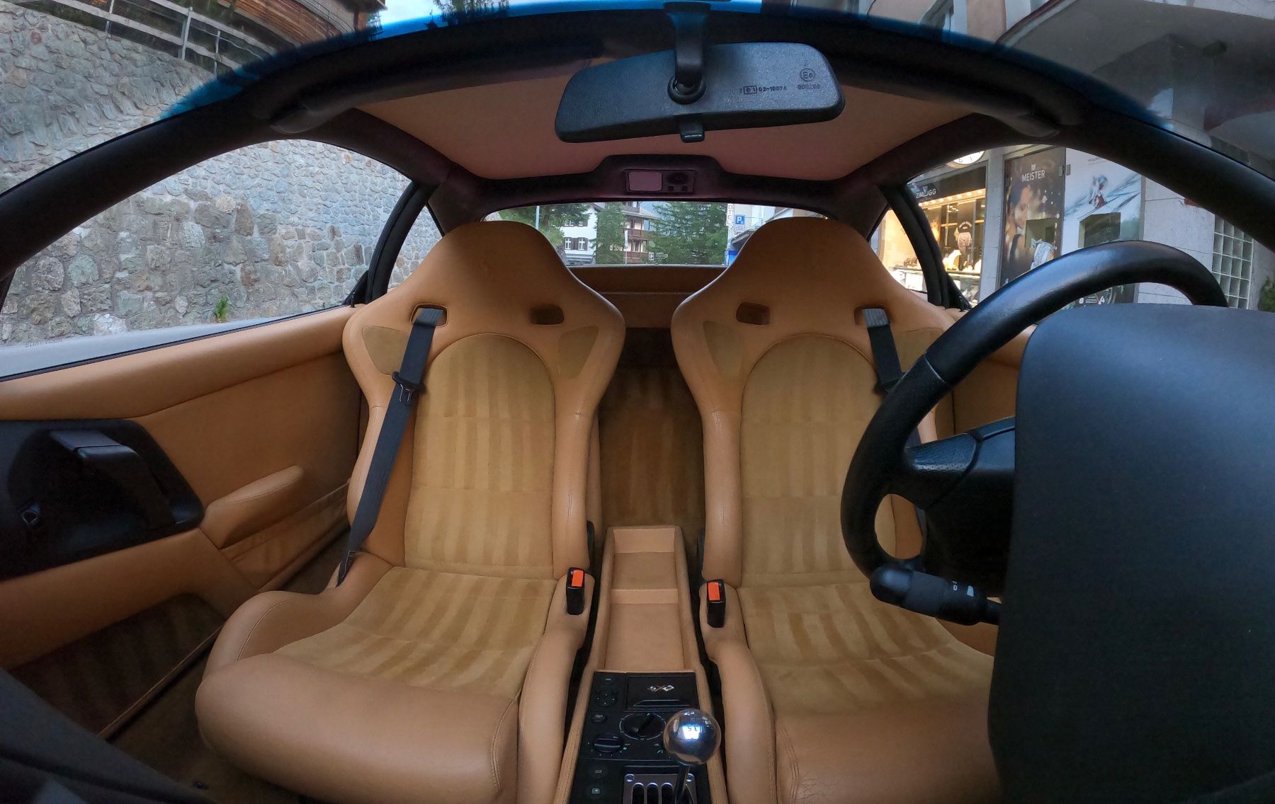 Ferrari Autos: Ferrari F355 Berlinetta – Gebraucht aus Arosa von FlavourFlo 1