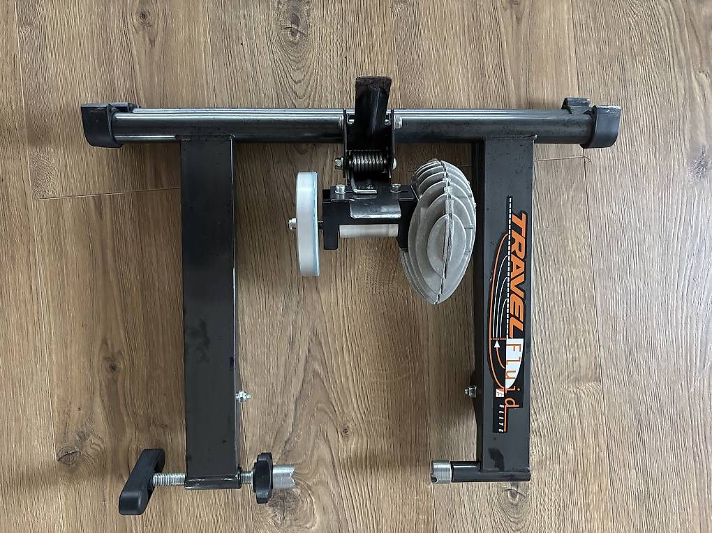 Hometrainer: Rollentrainer für Velo – Gebraucht aus Adliswil von Tenor3 2