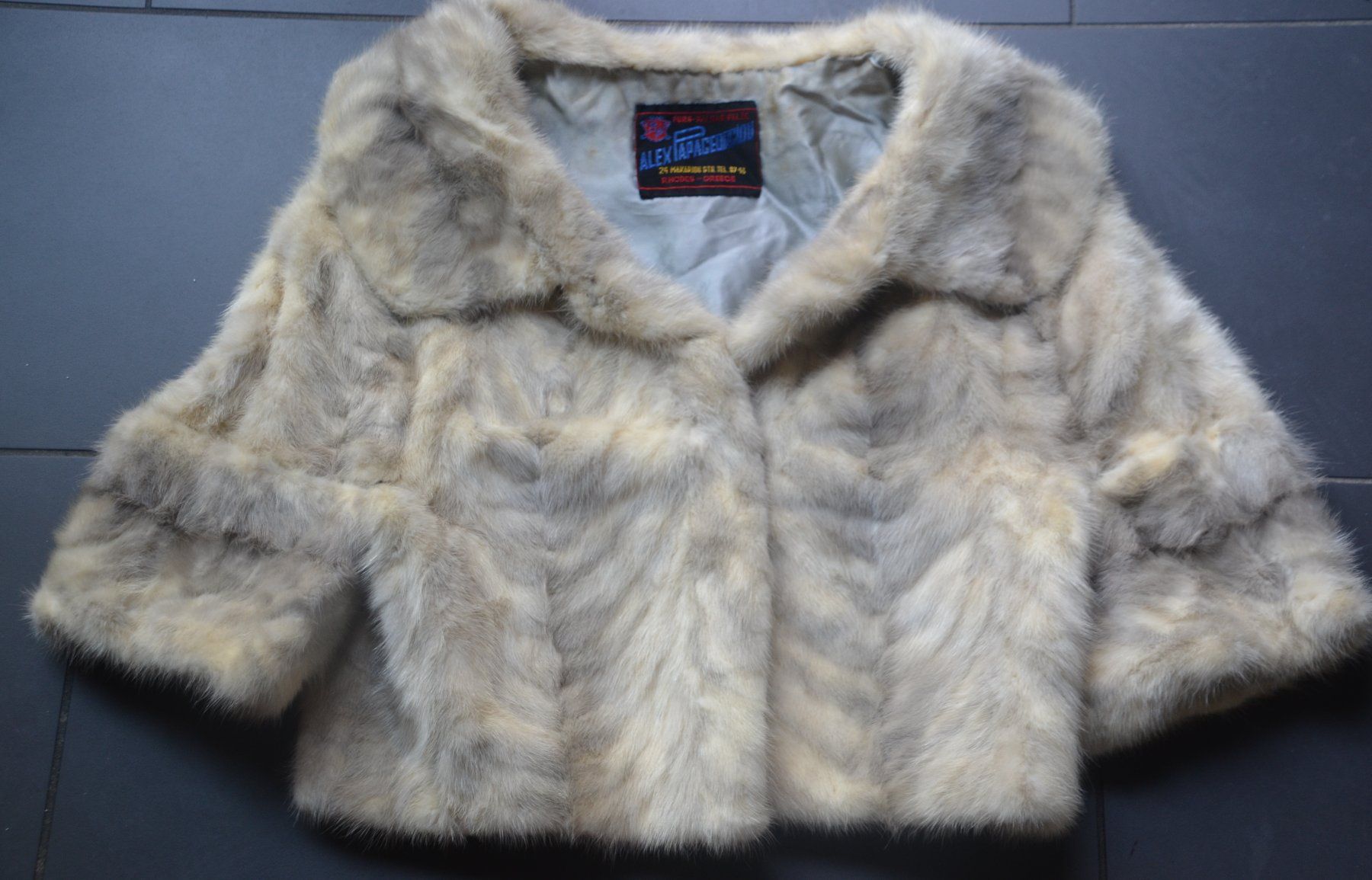 Giacche: Nerzpelzjacke / veste en fourrure de vison – Usato da Collonges venduto da arashee 3