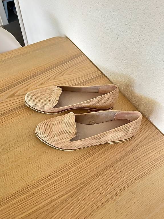 Scarpe da donna: Pesaro Ballerinas rosa Gr 41 – Usato da St. Gallen venduto da Nata_i 2