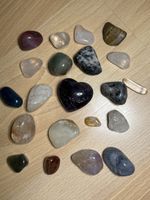 Edelstein-Trommelsteine + 1 Edelsteinherz – bunte Mischun