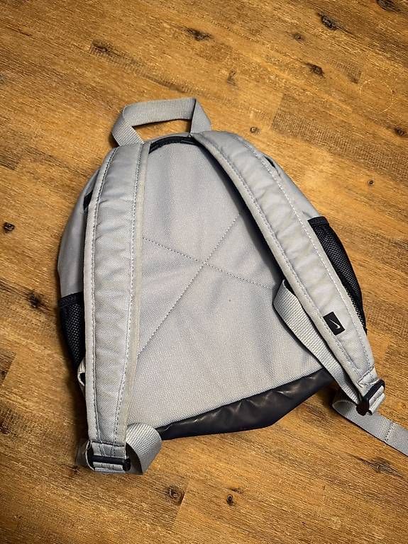 Nike Borse & Zaini: Kinder Rucksack Nike – Usato da Zürich venduto da anjamug 1