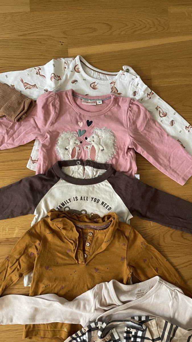 Lotti & Set di vestiti: Herbst Set Kleiderpaket Grösse 74 – Usato da Arlesheim venduto da mic_8w5q 1