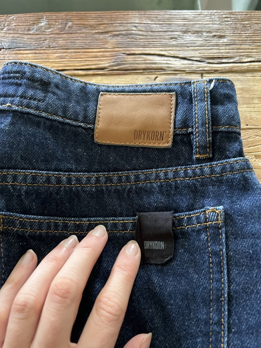 Drykorn Jeans: Drykorn Jeans Dunkelblau Grösse 26 – Usato da Kiesen venduto da Patricia0104 1