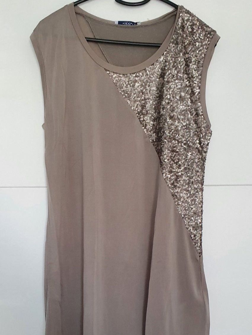 Liu Jo Top: Blouse ou t-shirts gris – Nuovo (secondo la descrizione) da Prilly venduto da RoDyRe