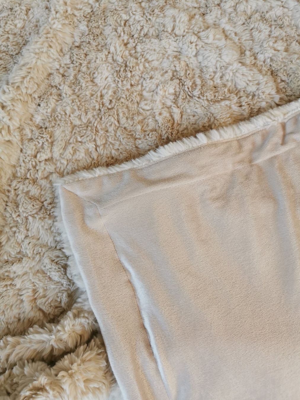 Coperte: grosse kuschlige Wohndecke (neu) – Nuovo (secondo la descrizione) da Stäfa venduto da flamingo_17 2