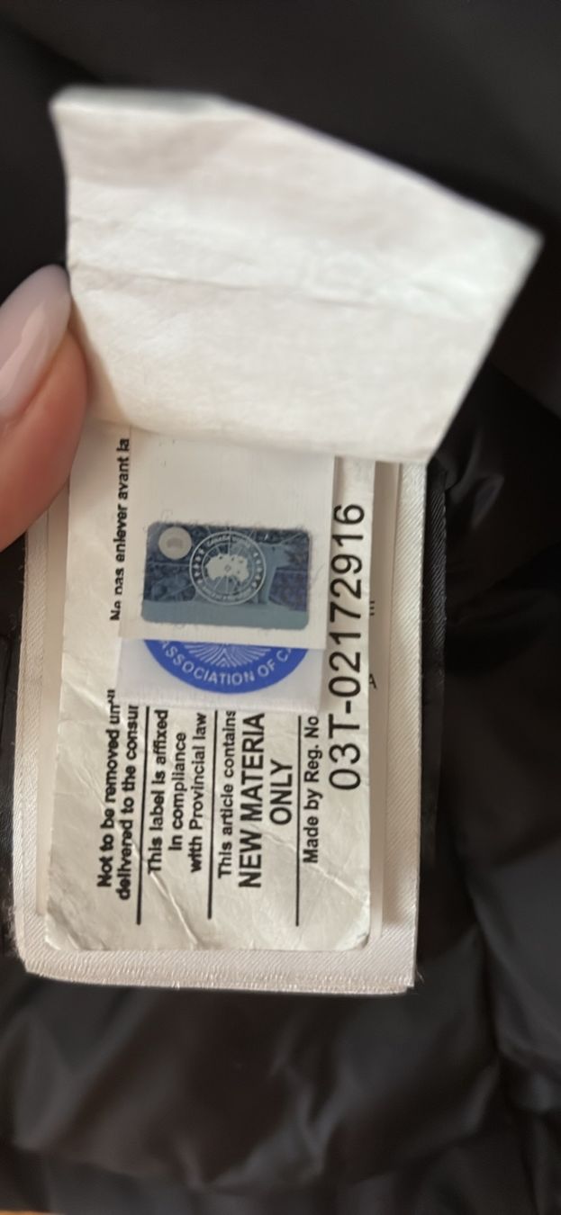 Canada Goose Giacche: Canada Goose - Parka – Nuovo (secondo la descrizione) da Dietlikon venduto da sibel.oe 3