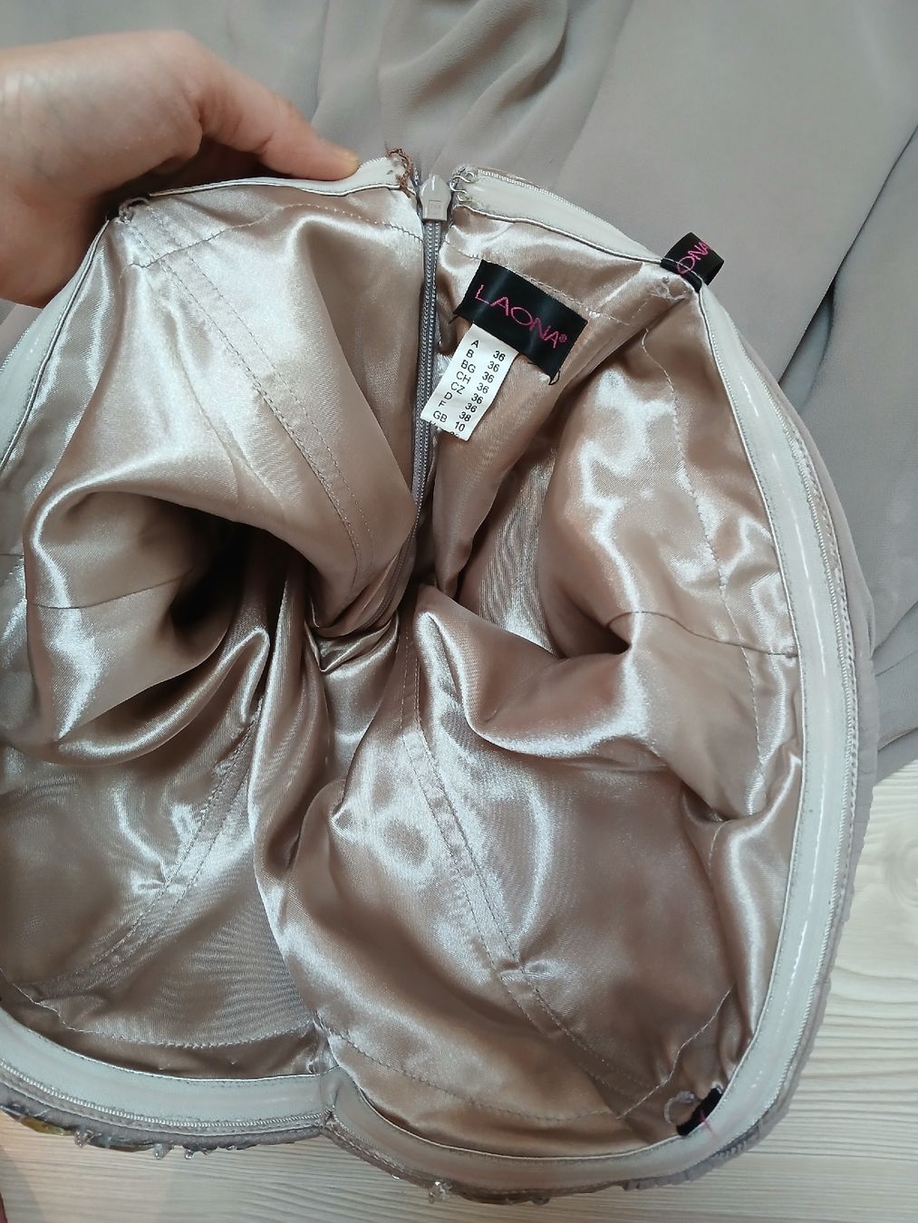 Vestiti: Abendkleid Cocktailkleid Laona Gr. 36 – Usato da Dussnang venduto da Thomasvfr800 3