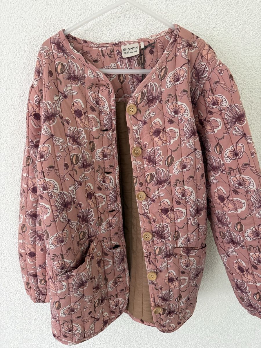 Minymo Giacche & Cappotti: Neu Minymo Stepjacke Blumenmuster Gr 140 mit Etikette – Nuovo e nell'imballaggio originale da Freidorf TG venduto da nad_fxh7
