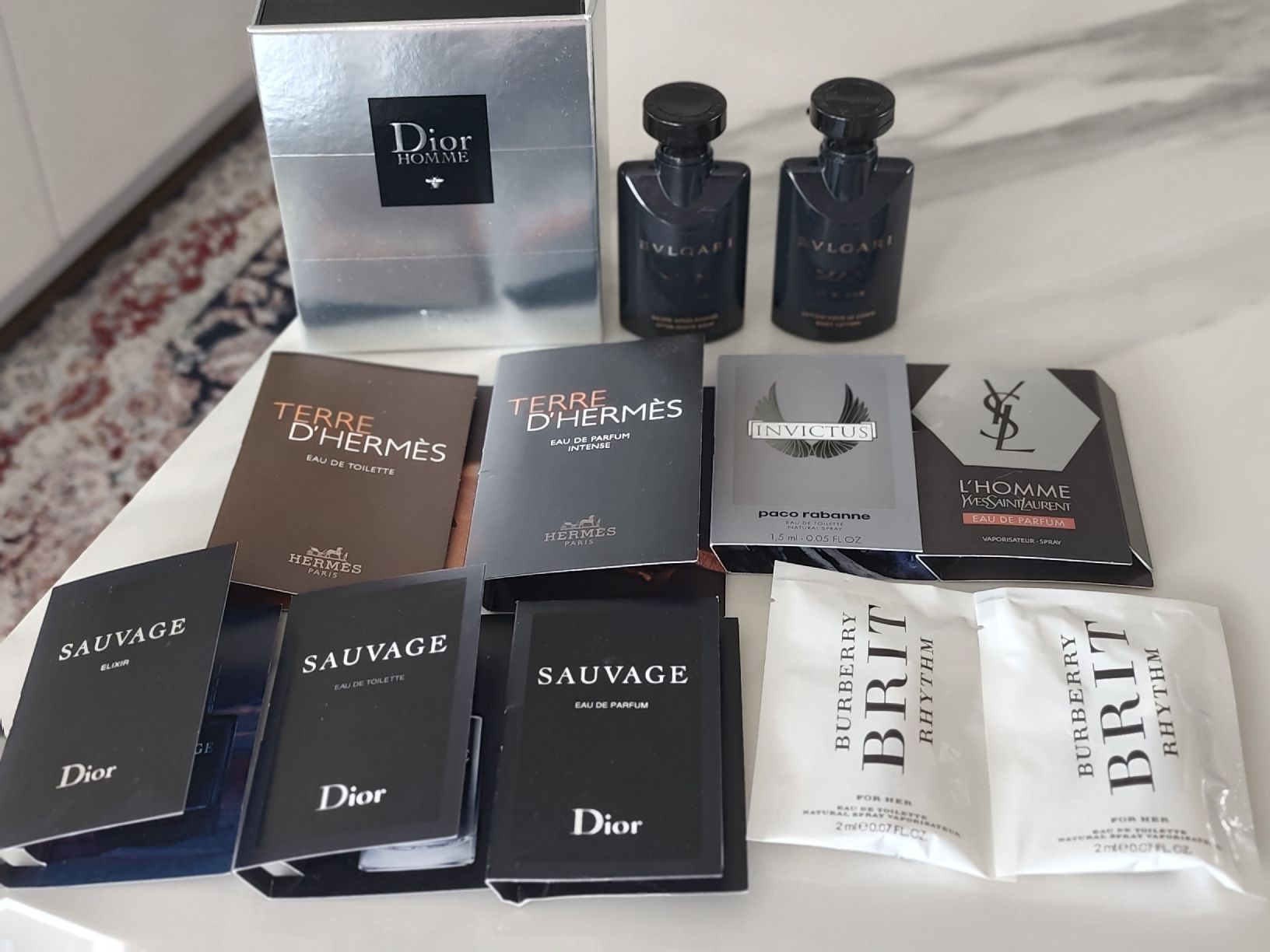 Profumi & Eau de Toilette: Parfume collection miniature CD set – Nuovo (secondo la descrizione) da Männedorf venduto da Ursik_OnlineShop