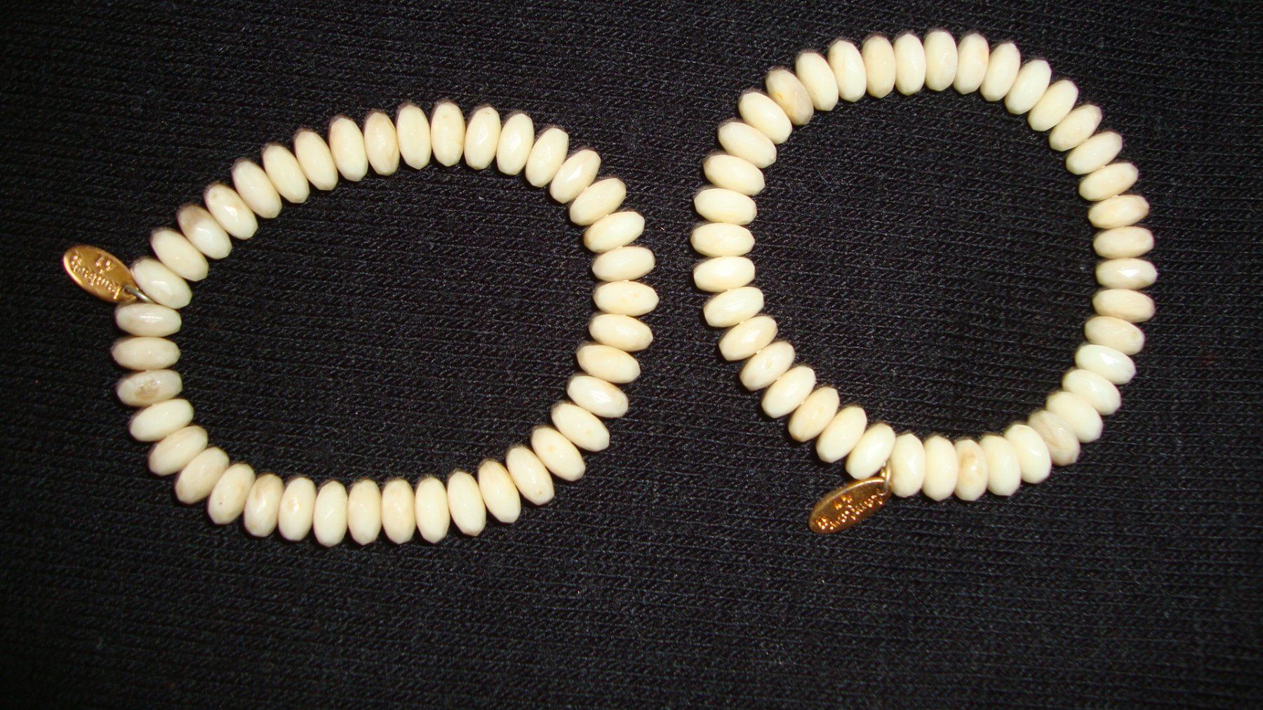 Bracciali & Braccialetti: 2 Armkettchen, ungetragen – Nuovo (secondo la descrizione) da Laufen venduto da ereli