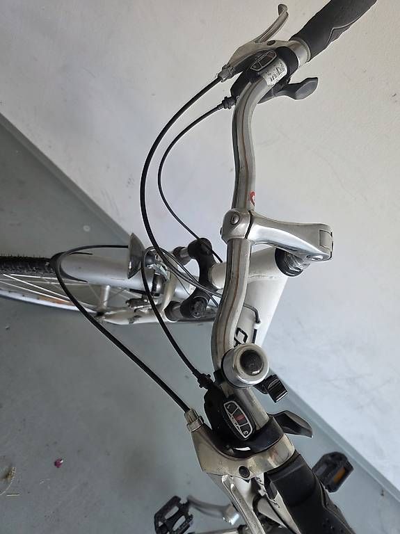 Velos: Damenvelo Velo – Gebraucht aus Leuzigen von Loop_t 3
