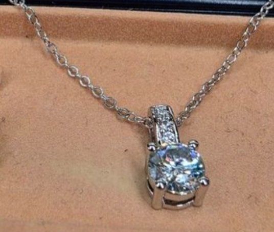 Altri gioielli: Ensemble argent avec diamants de moissanite de 2 ct – Nuovo e nell'imballaggio originale da Reconvilier venduto da Tsma67 4