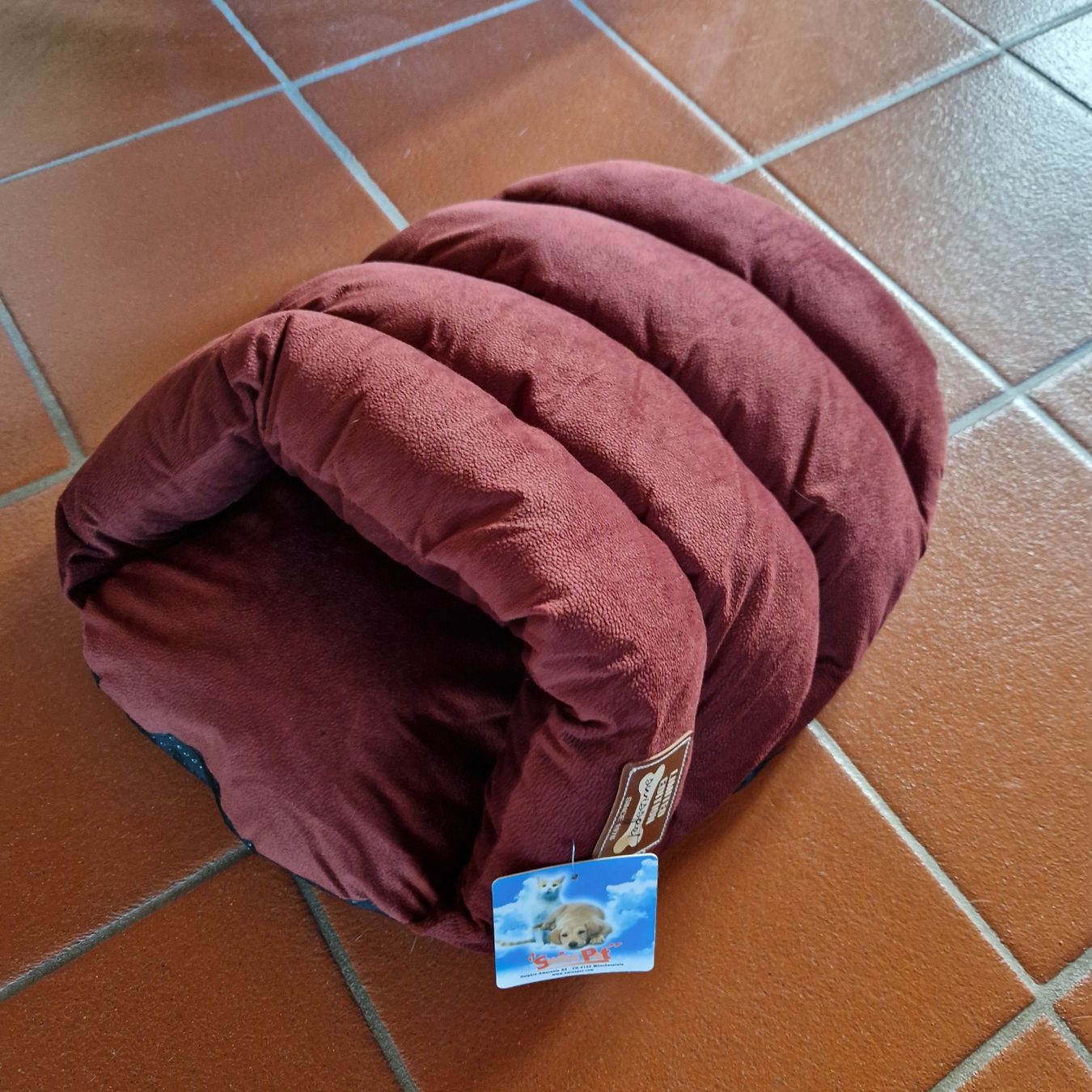 Cucce & Letti: niche/panier cocon pour chien ou chat – Nuovo (secondo la descrizione) da Crassier venduto da steff2000
