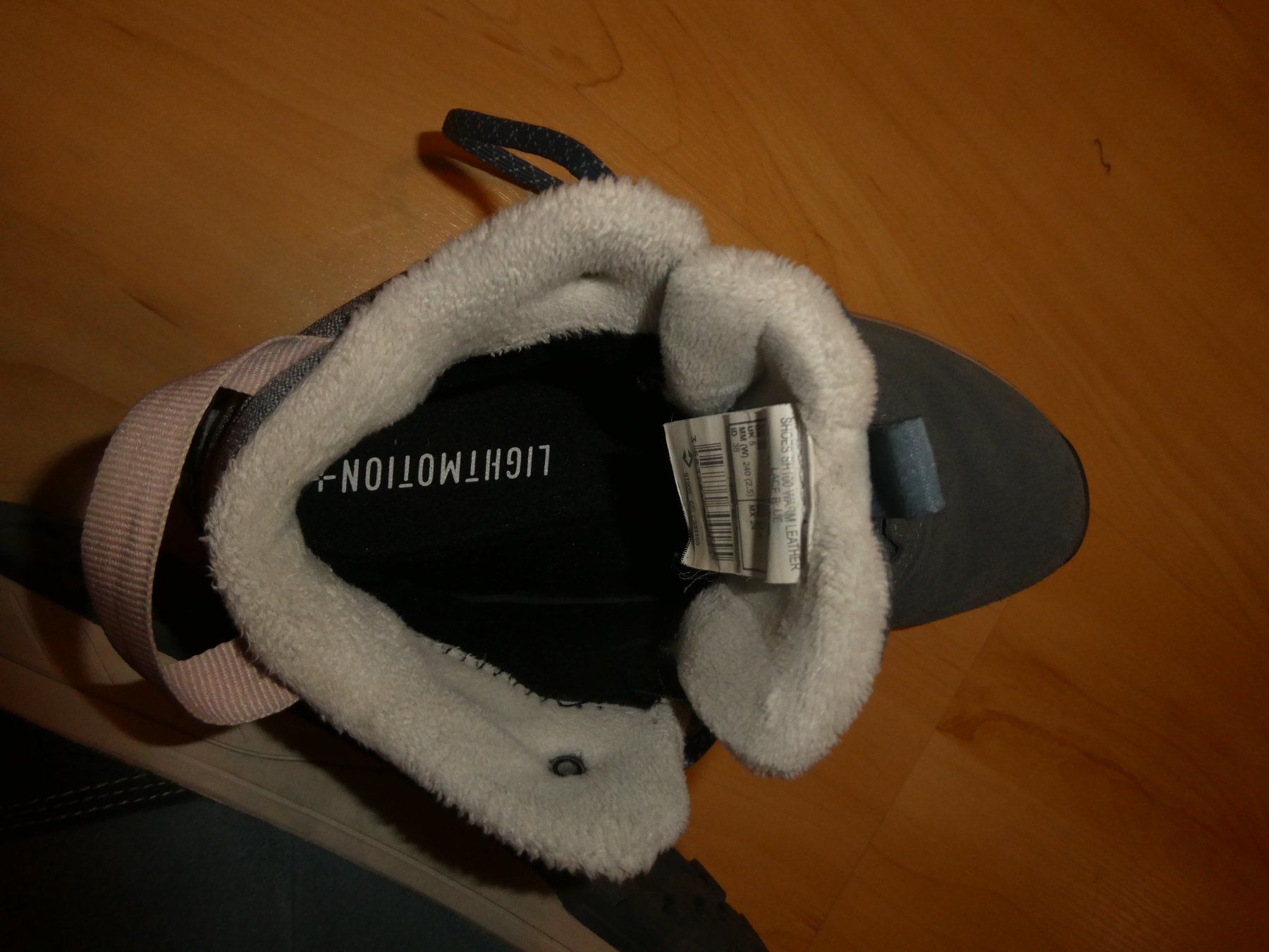 Schuhe für Mädchen: Quechua Schneestiefel, Winterstiefel, Gr. 38 – Gebraucht aus Mels von KOSL 4