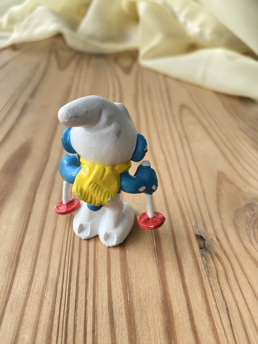 Statuette: Schlumpf Skifahrer – Usato da Fehraltorf venduto da Marian4 1