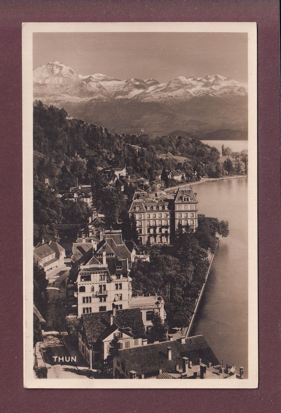 Cartoline postali: THUN - Hotel Beau-Rivage - 1928 – Usato da Pully venduto da nicecards