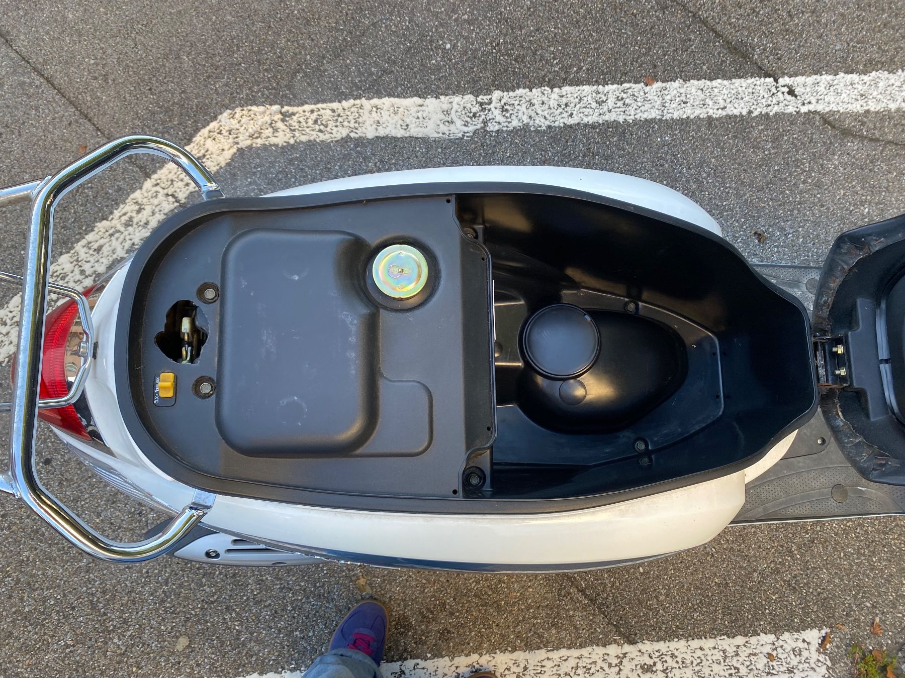 Sym Scooter: Sym Fiddle III 125 **DEFEKT** – Usato da Bern venduto da vir_6n52 5